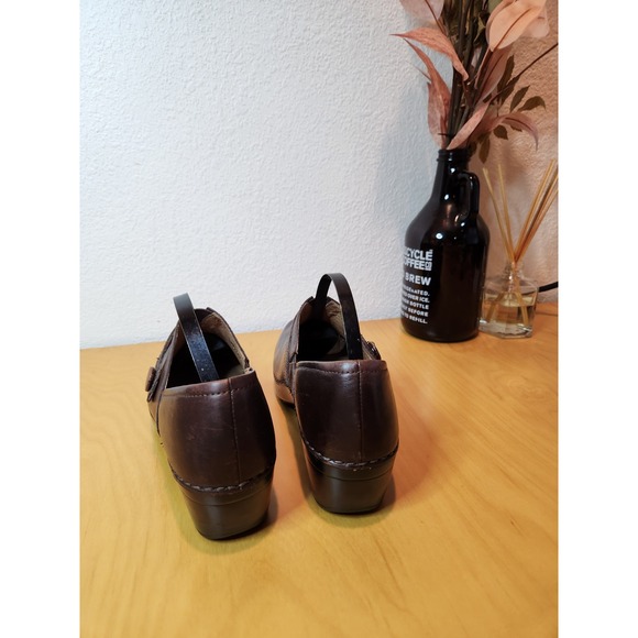 Dansko Brown Leather Comfort Clogs Slip On Nursing Work Shoes Size 37 (US 6.5-7) - Picture 5 of 9